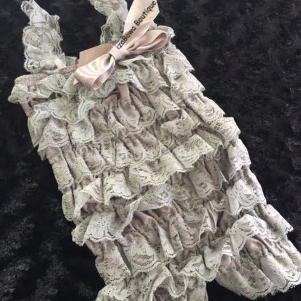 Grey Lace Romper   520R07   NWT Boutique